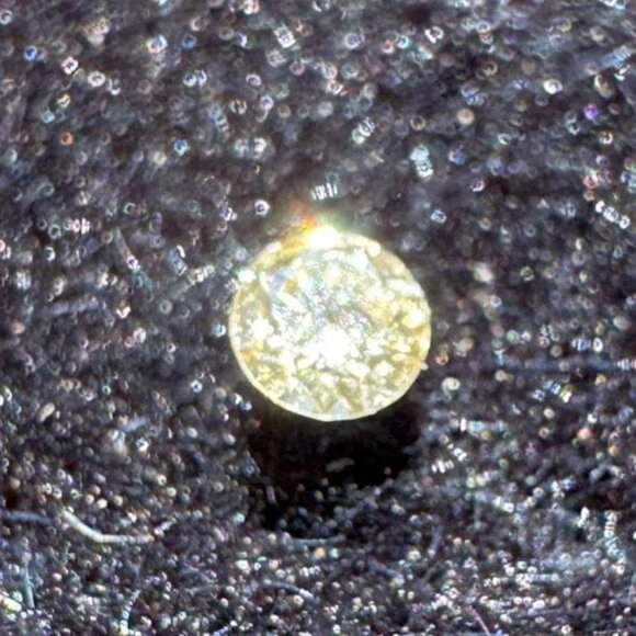 0.015 carat Natural Diamond 1.5mm - Picture 1 of 8